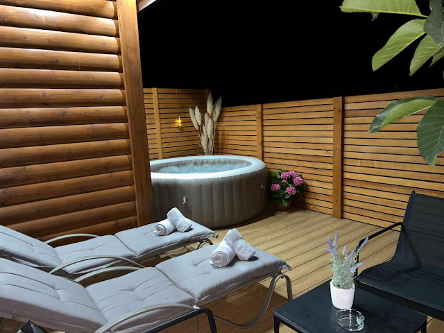 Honey Glamping Resort