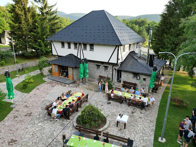 Etno selo Hajdučka česma (Bihać)
